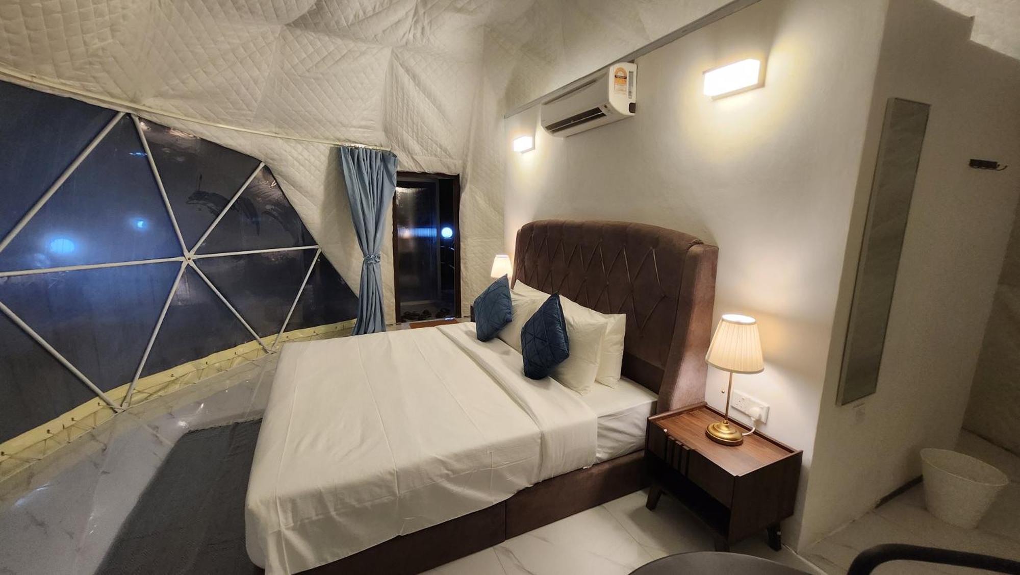 Dumba Bay Tioman Hotell Kampung Genting Exteriör bild