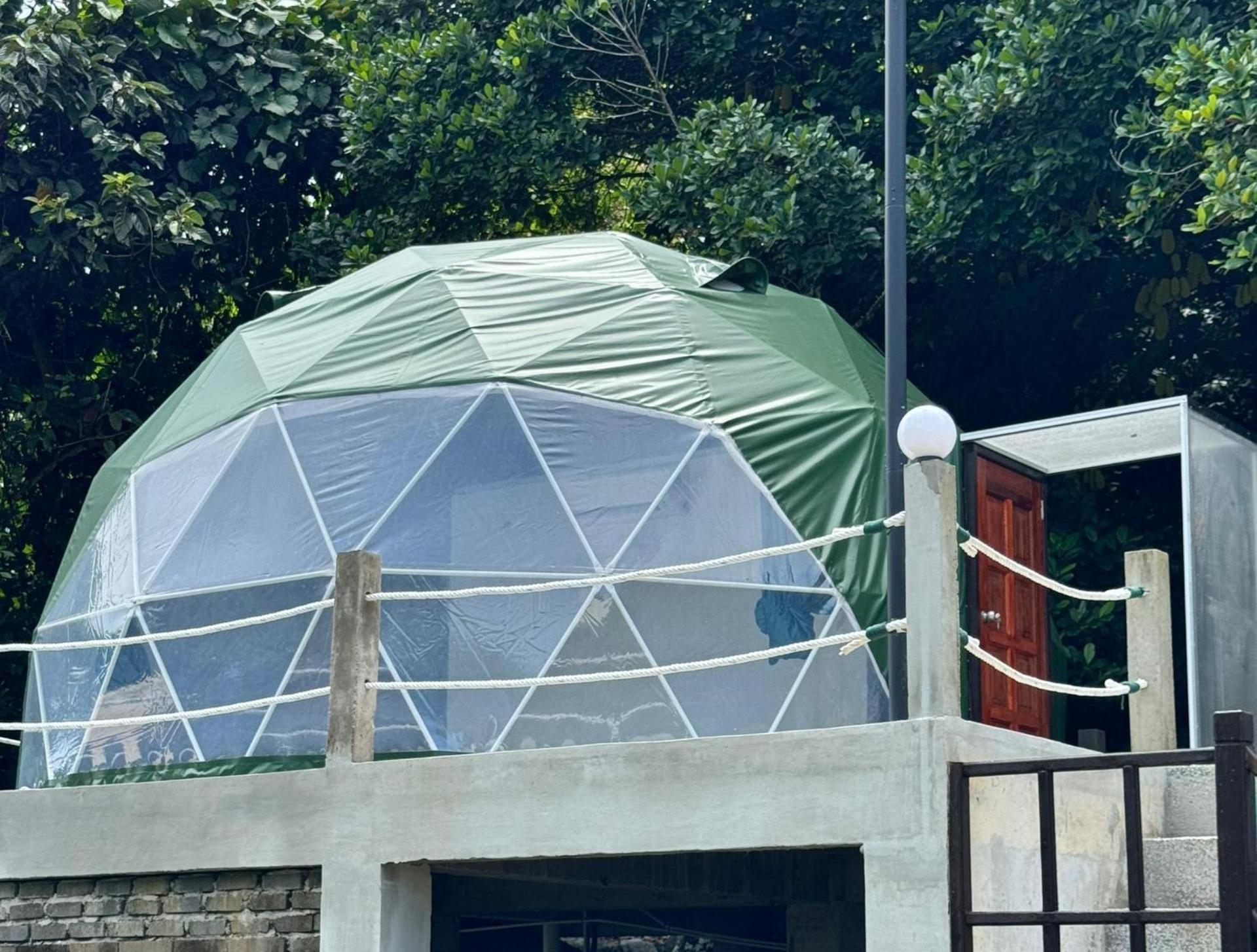 Dumba Bay Tioman Hotell Kampung Genting Exteriör bild